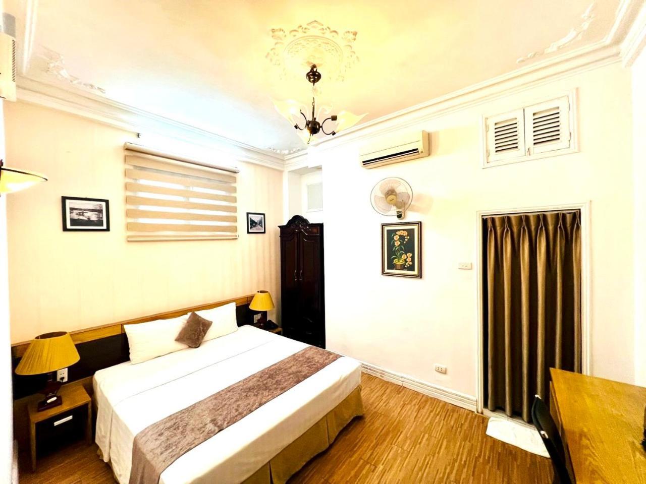 Hanoi Win Hotel & Travel Exterior photo