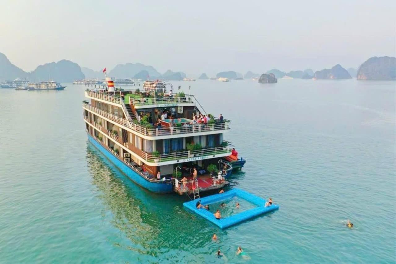Hanoi Win Hotel & Travel Exterior photo
